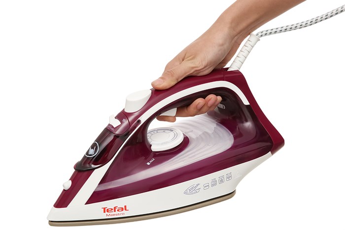 Bàn ủi hơi nước Tefal FV1844E0 2400W Màu Đỏ đô