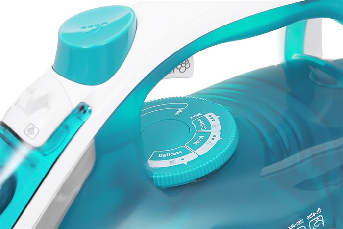Bàn ủi hơi nước Tefal FV5737E0 2600W Màu Trắng - Xanh
