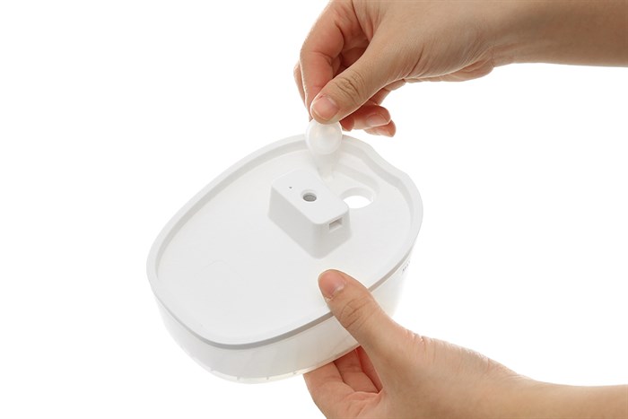 Bàn ủi hơi nước cầm tay BlueStone GSB-4031 1630W Màu Trắng