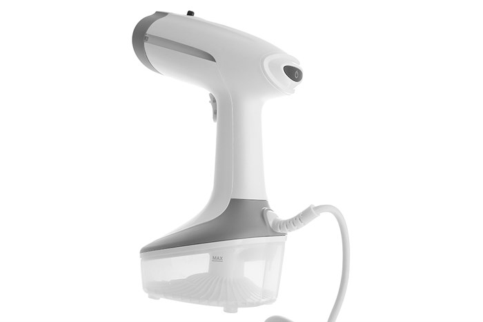 Bàn ủi hơi nước cầm tay BlueStone GSB-4031 1630W Màu Trắng