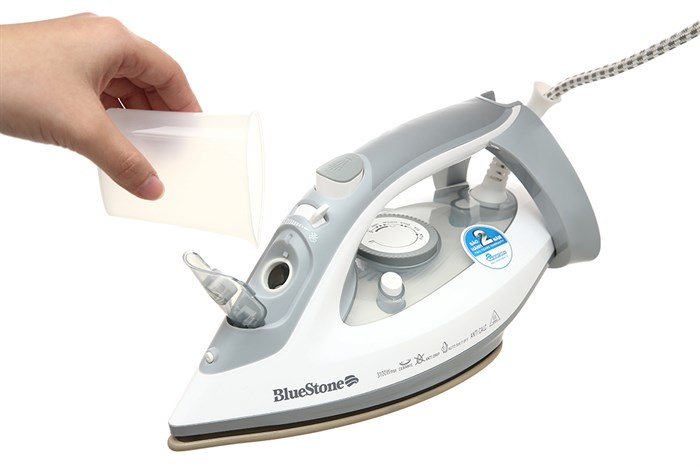 Bàn ủi hơi nước BlueStone SIB-3836 3100W Màu Xám