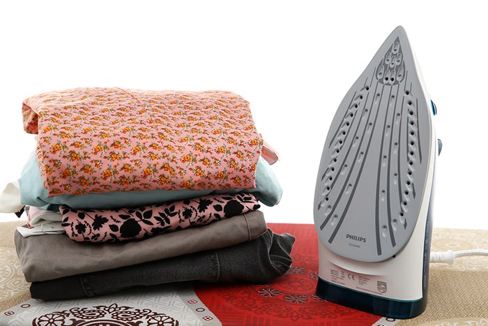 Bàn ủi hơi nước Philips DST3040/70 2600W Màu Xanh dương đậm
