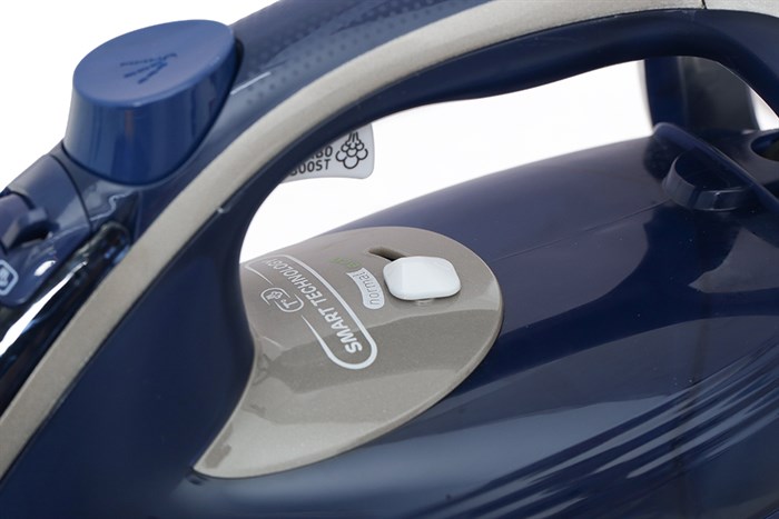 Bàn ủi hơi nước Tefal Smart Protect Plus FV6872E0 2800W Màu Xanh Navy