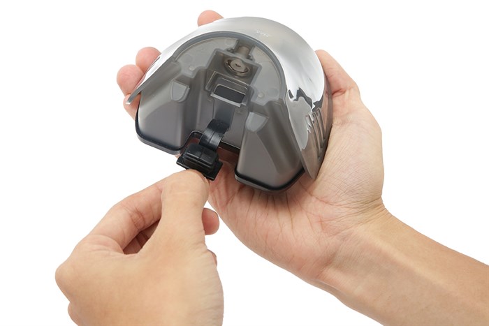 Bàn ủi hơi nước cầm tay Beko STM4116B 1600W Màu Đen