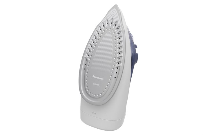 Bàn ủi hơi nước Panasonic NI-S530ARA 2400W Màu Xanh