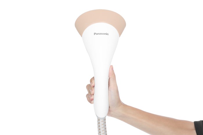 Bàn ủi hơi nước đứng Panasonic NI-GSG060WRA 2000W Màu Trắng