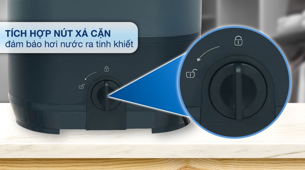 Bàn ủi hơi nước đứng Panasonic NI-GWG090GRA 2400W