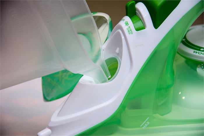 Bàn là hơi nước Philips GC1020 Màu Xanh ngọc