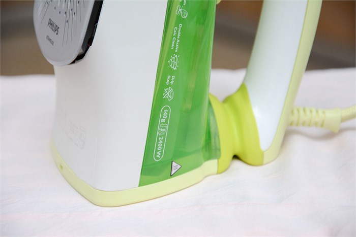 Bàn là hơi nước Philips GC3720 Màu Xanh lá