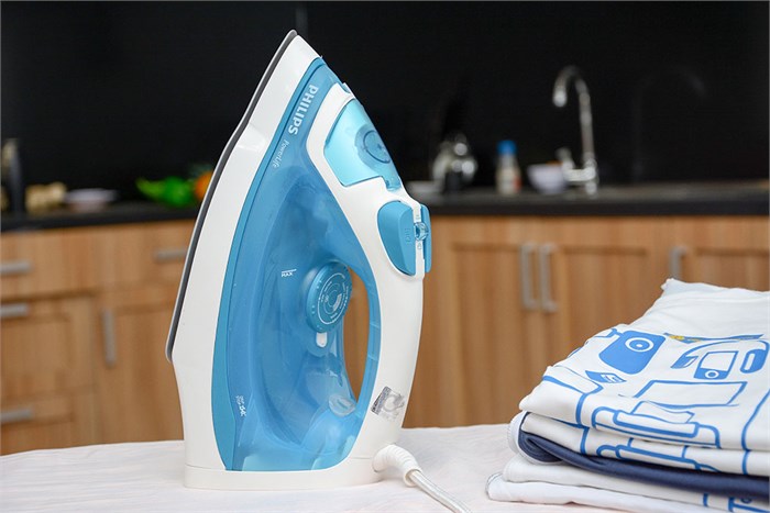 Bàn là hơi nước Philips GC2910 Màu Trắng - Xanh