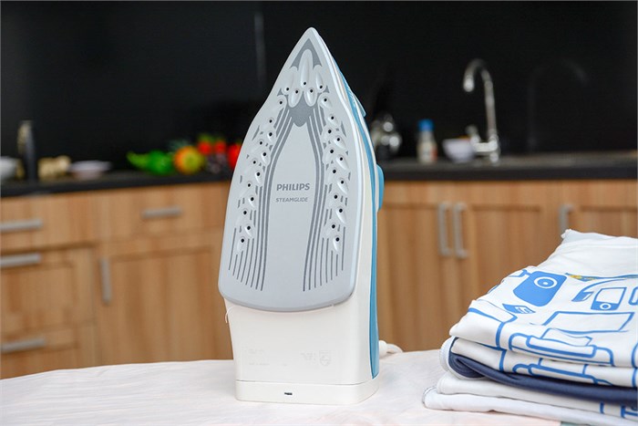 Bàn là hơi nước Philips GC2910 Màu Trắng - Xanh