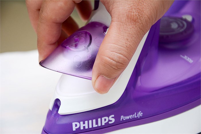 Bàn ủi hơi nước Philips GC2930 Màu Trắng - Tím