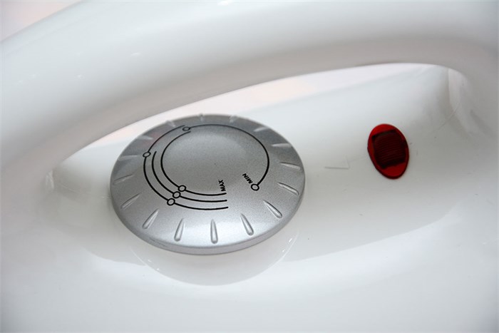 Bàn ủi khô Sanyo A-D1182 Màu Trắng