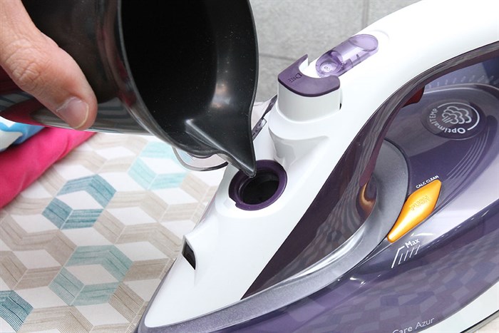 Bàn ủi hơi nước Philips GC4918 Màu Trắng - Tím