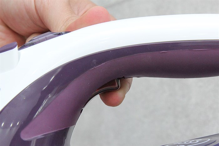 Bàn ủi hơi nước Philips GC4918 Màu Trắng - Tím