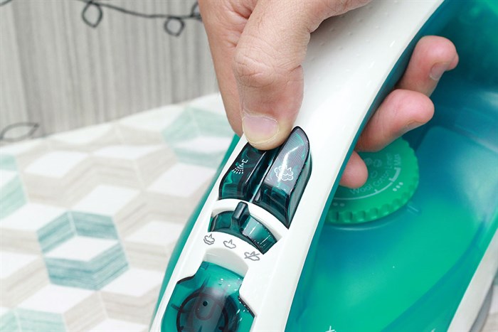 Bàn ủi hơi nước Panasonic PABU-NI-E410TMRA 2150W Màu Xanh ngọc