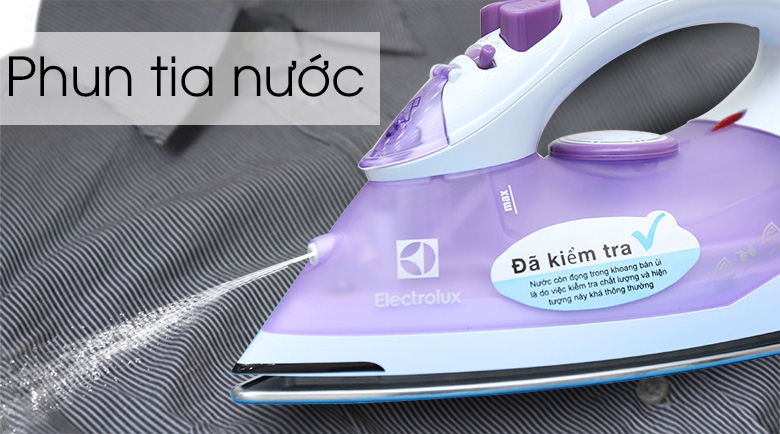 Bàn là hơi nước Electrolux ESI4015