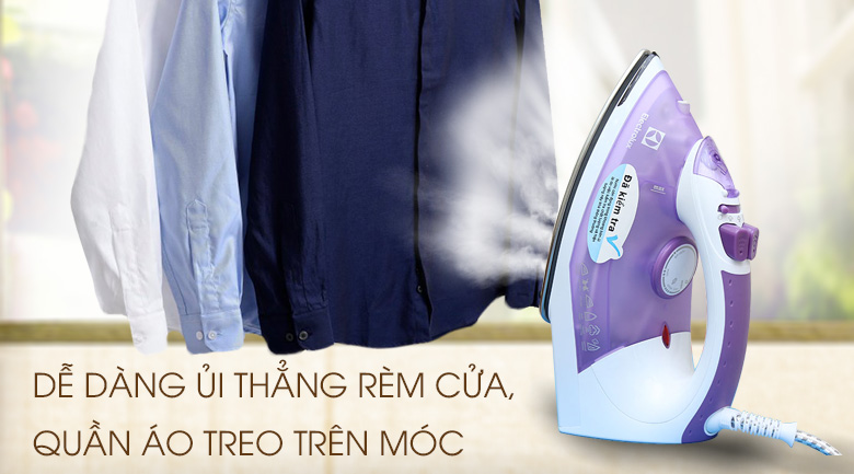Bàn là hơi nước Electrolux ESI4015