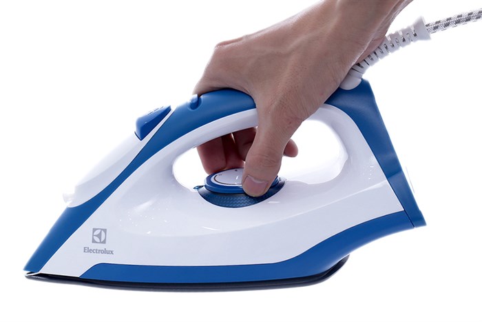 Bàn ủi khô Electrolux EDI2004 1300W Màu Trắng - Xanh