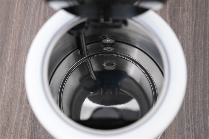 Bình đun siêu tốc Toshiba 1.7 lít PHK-17FM(W)VN Màu Trắng