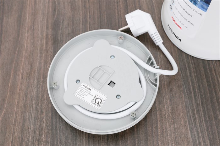 Bình đun siêu tốc Toshiba 1.7 lít PHK-17FM(W)VN Màu Trắng