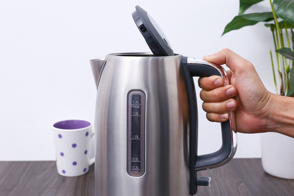 Bình đun siêu tốc Sharp 1.7 lít EKJ-17VS-ST Màu Inox