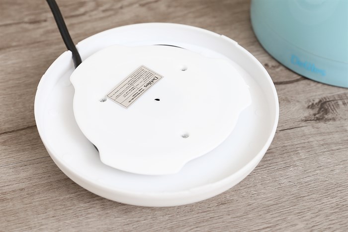 Bình đun siêu tốc Delites 1.8 lít ST18DB01 Màu Xanh Dương