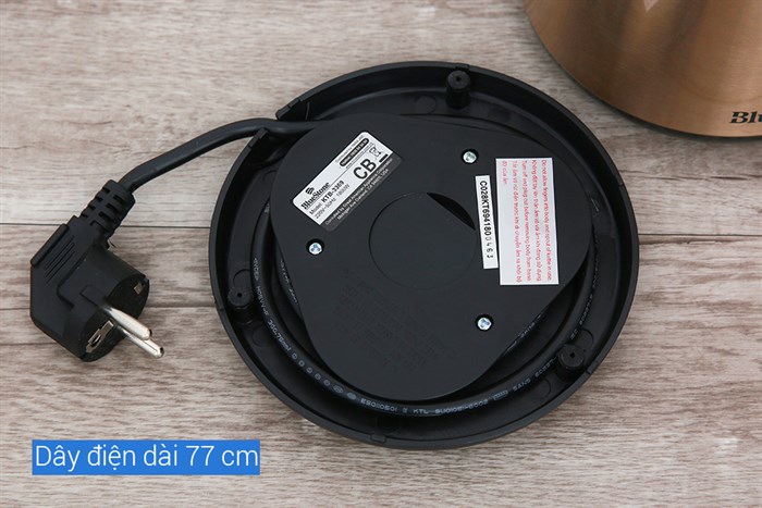 Ấm đun siêu tốc BlueStone 1.8 lít KTB-3369 Màu Vàng đồng