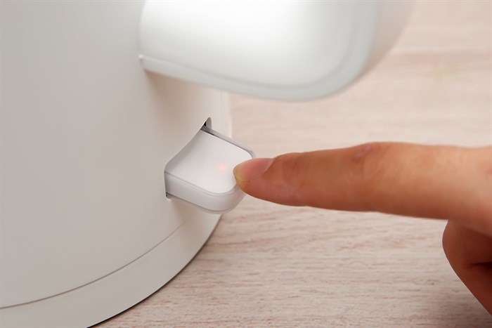 Bình đun siêu tốc Xiaomi 1.5 lít Electric Kettle EU (SKV4035GL) Màu Trắng