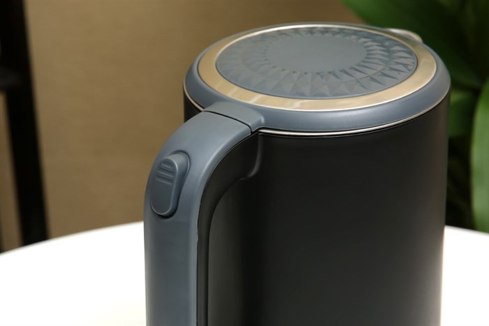 Bình đun siêu tốc Sharp 1.7 lít EKJ-17EVPS-BK Màu Đen