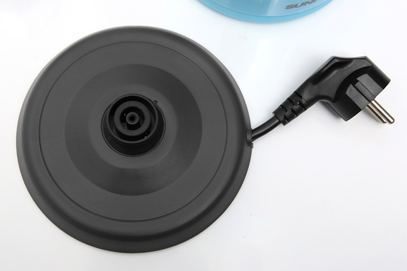 Đế tiếp điện tuổi thọ cao - Bình đun siêu tốc Sunhouse 1.7 lít SHD1381G Xanh Đế tiếp điện - Bình đun siêu tốc Sunhouse 1.7 lít SHD1381G Xanh