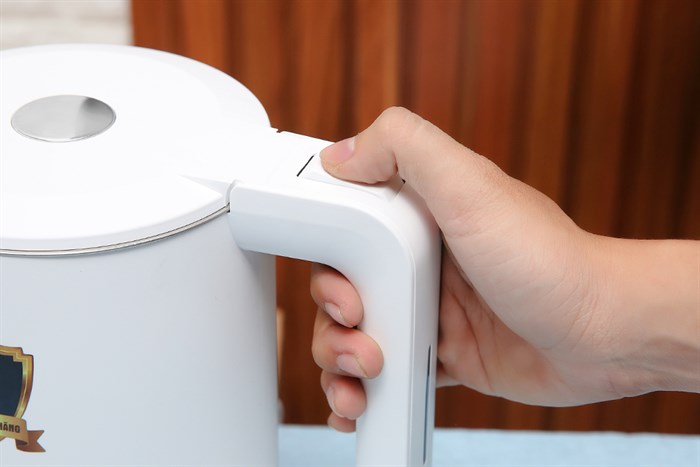 Bình đun siêu tốc Sunhouse Mama 1.7 lít SHD1386 Trắng Màu Trắng