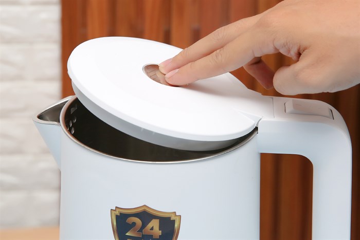 Bình đun siêu tốc Sunhouse Mama 1.7 lít SHD1386 Trắng Màu Trắng