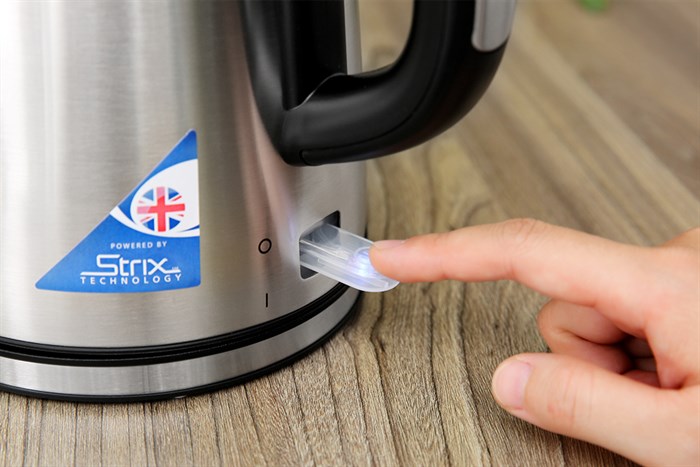 Bình đun siêu tốc Delites 1.7 lít K014QN Màu Bạc Inox