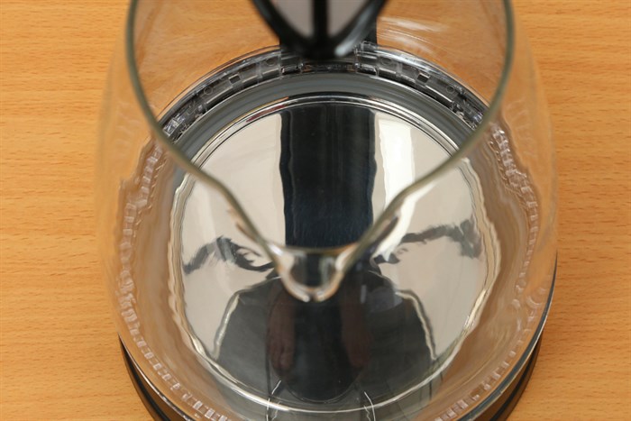 Bình đun siêu tốc Comfee 1.8 lít CK-GC1820B Màu Đen