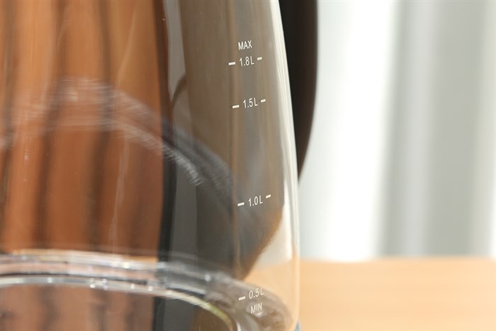 Bình đun siêu tốc Comfee 1.8 lít CK-GC1820B Màu Đen