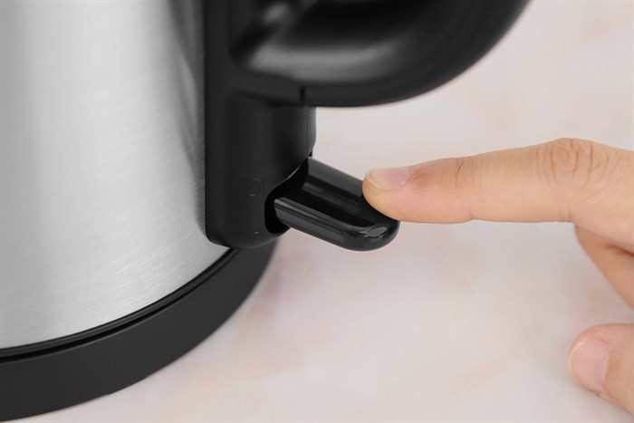 Bình đun siêu tốc Toshiba 1.7 lít KT-17SH2NV Màu Bạc