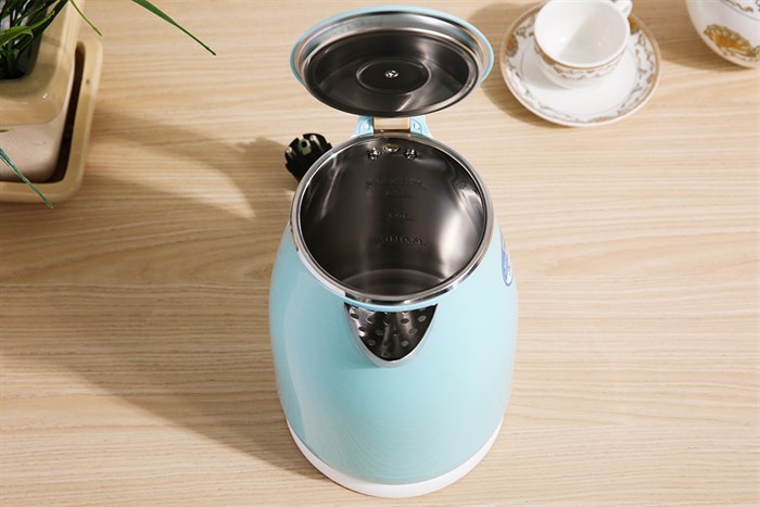 Bình đun siêu tốc BlueStone 1.7 lít KTB-3458 Màu Xanh da trời