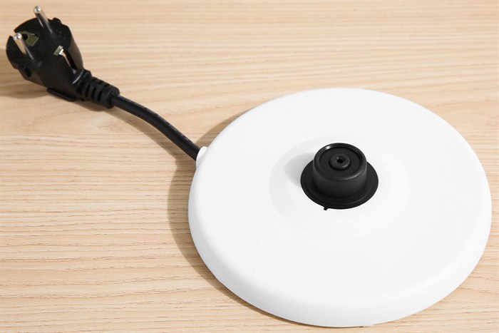 Bình đun siêu tốc BlueStone 1.7 lít KTB-3458 Màu Xanh da trời