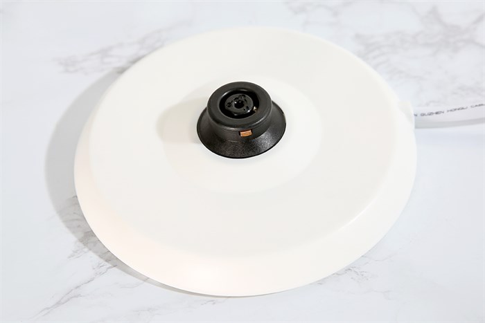 Bình đun siêu tốc BlueStone 1.5 lít KTB-3453 Kem Màu Kem