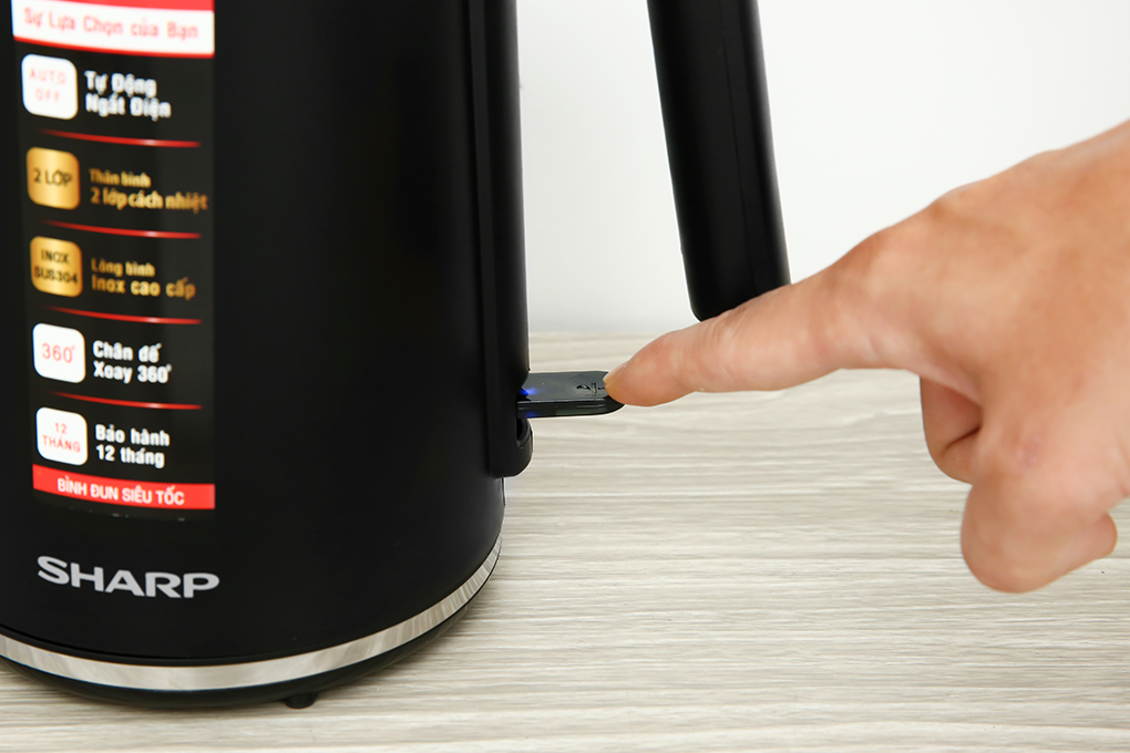 Bình đun siêu tốc Sharp 1 lít EKJ-10DVPS-BK Màu Đen