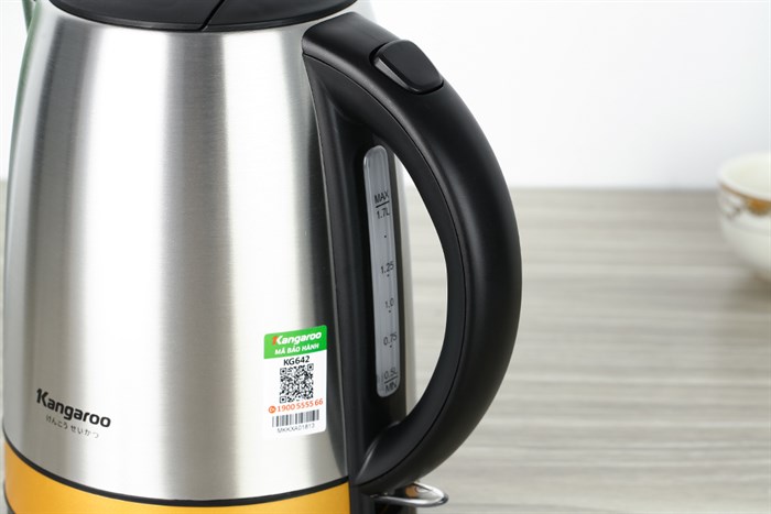Bình đun siêu tốc Kangaroo 1.7 lít KG642 Màu Bạc