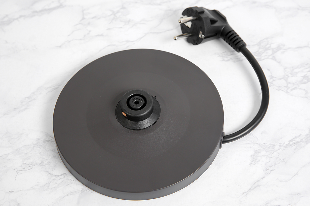 Bình đun siêu tốc Electrolux 1.7 lít EEK1505S Màu Bạc