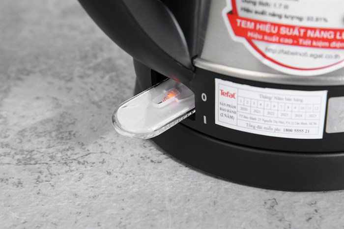 Bình đun siêu tốc Tefal 1.7 lít KI800D68 Màu Trắng - Đen