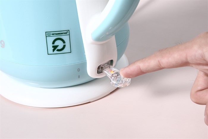 Bình đun siêu tốc Joyoung 1.5 lít K15-F628 Màu Xanh ngọc