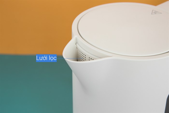 Bình đun siêu tốc Panasonic 1.7 lít NC-K101WRA Màu Trắng