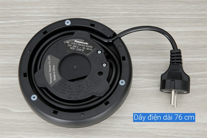 Bình đun siêu tốc Panasonic 1.7 lít NC-K301SRA Màu Inox