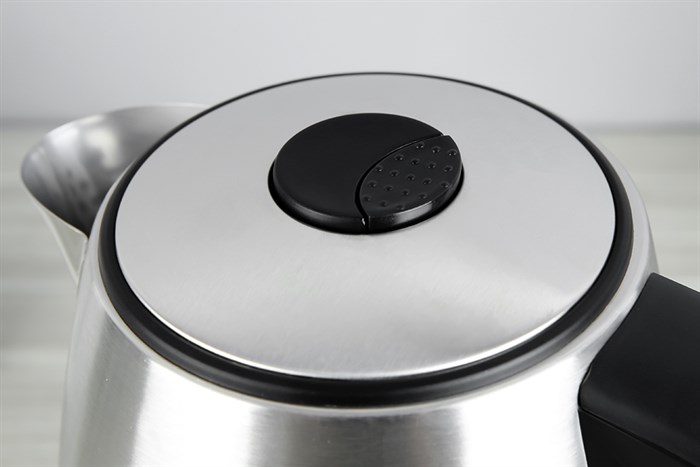 Bình đun siêu tốc Lock&Lock 1.7 lít EJK136SLV Màu Bạc