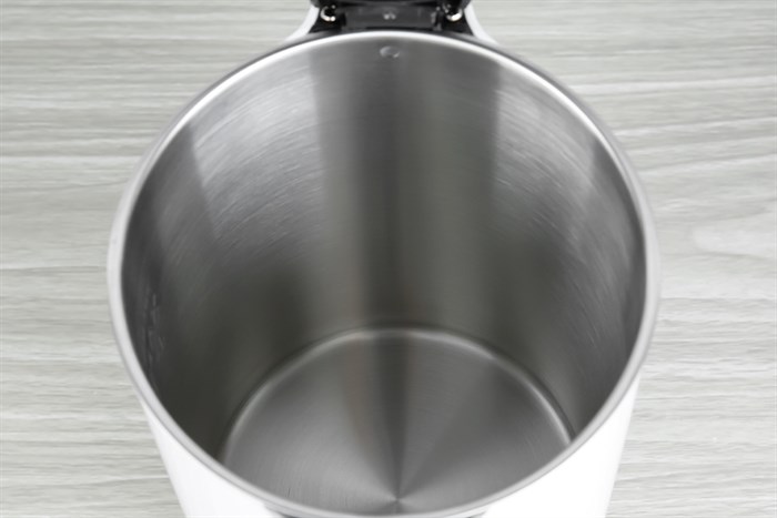 Bình đun siêu tốc Lock&Lock 1.7 lít EJK738WHT Màu Trắng