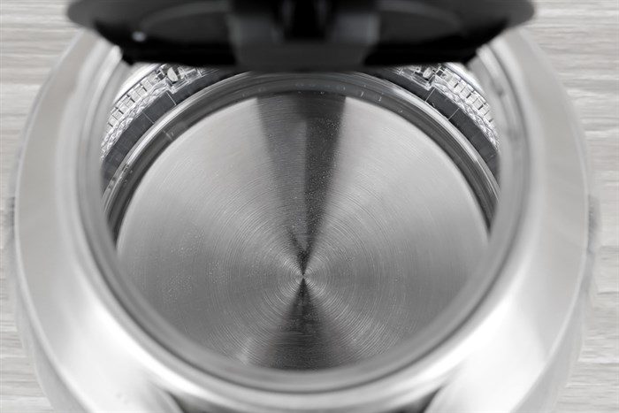 Bình đun siêu tốc Lock&Lock 1.8 lít EJK341 Màu Bạc